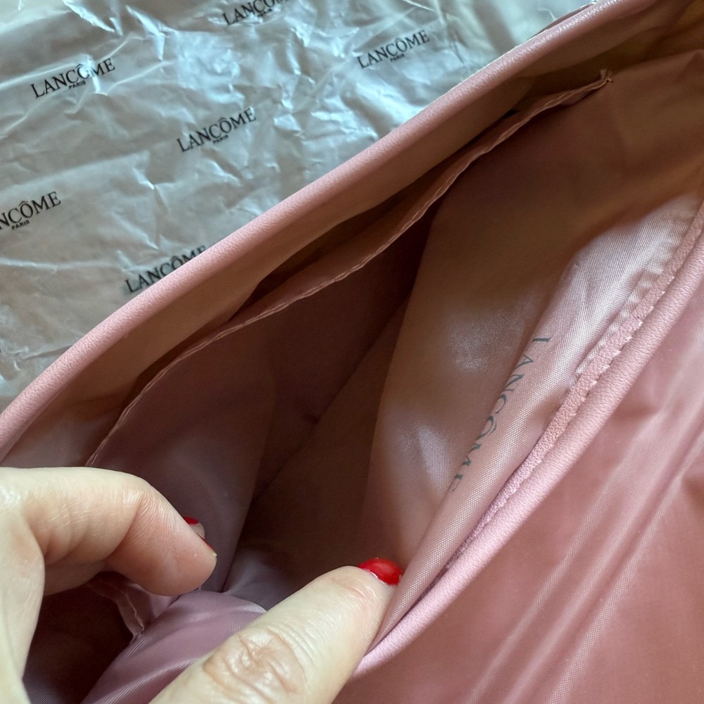 NEW Pink and Cream Women's Bag/Clutch/Cosmetic Bag - Picture 7 of 16